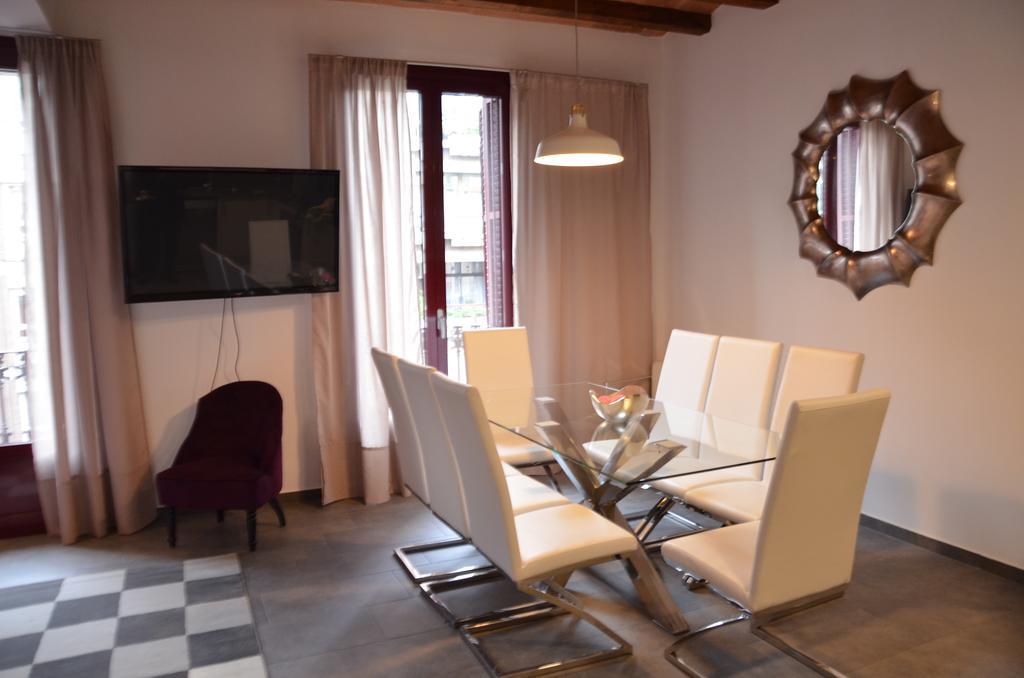 Autentic Eixample Apartment